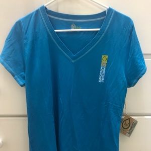 Tasc Performance V Neck NEW